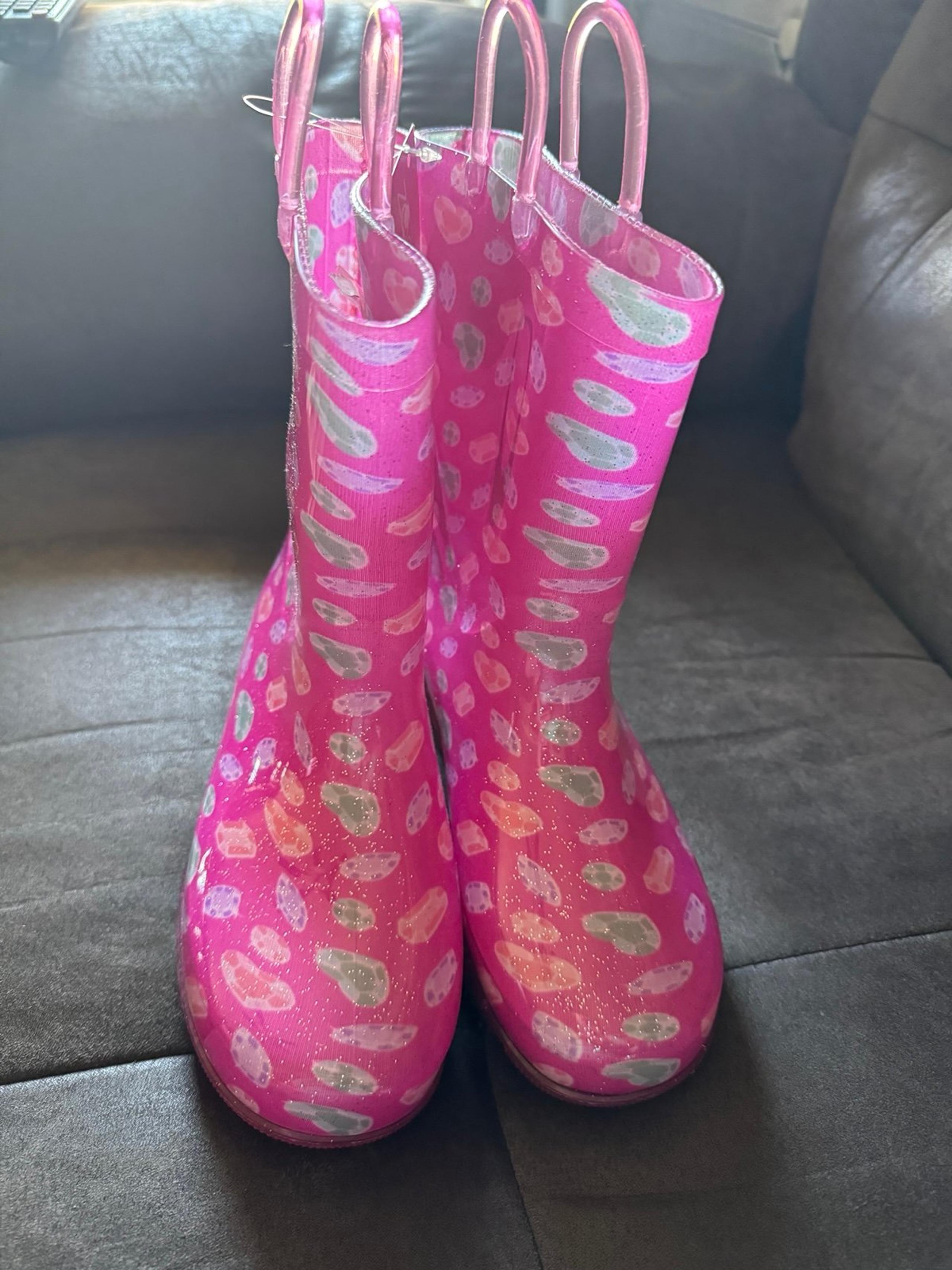 Girls rain boots size 1Y
