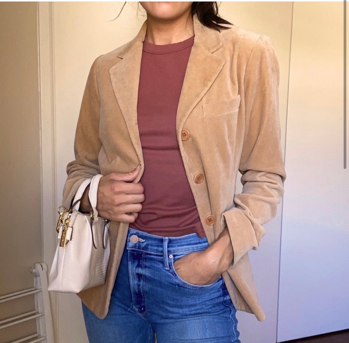 Theory Size 10 Tan Velour Fabric Button Down Clousure Taylor Fit Stylish Blazer