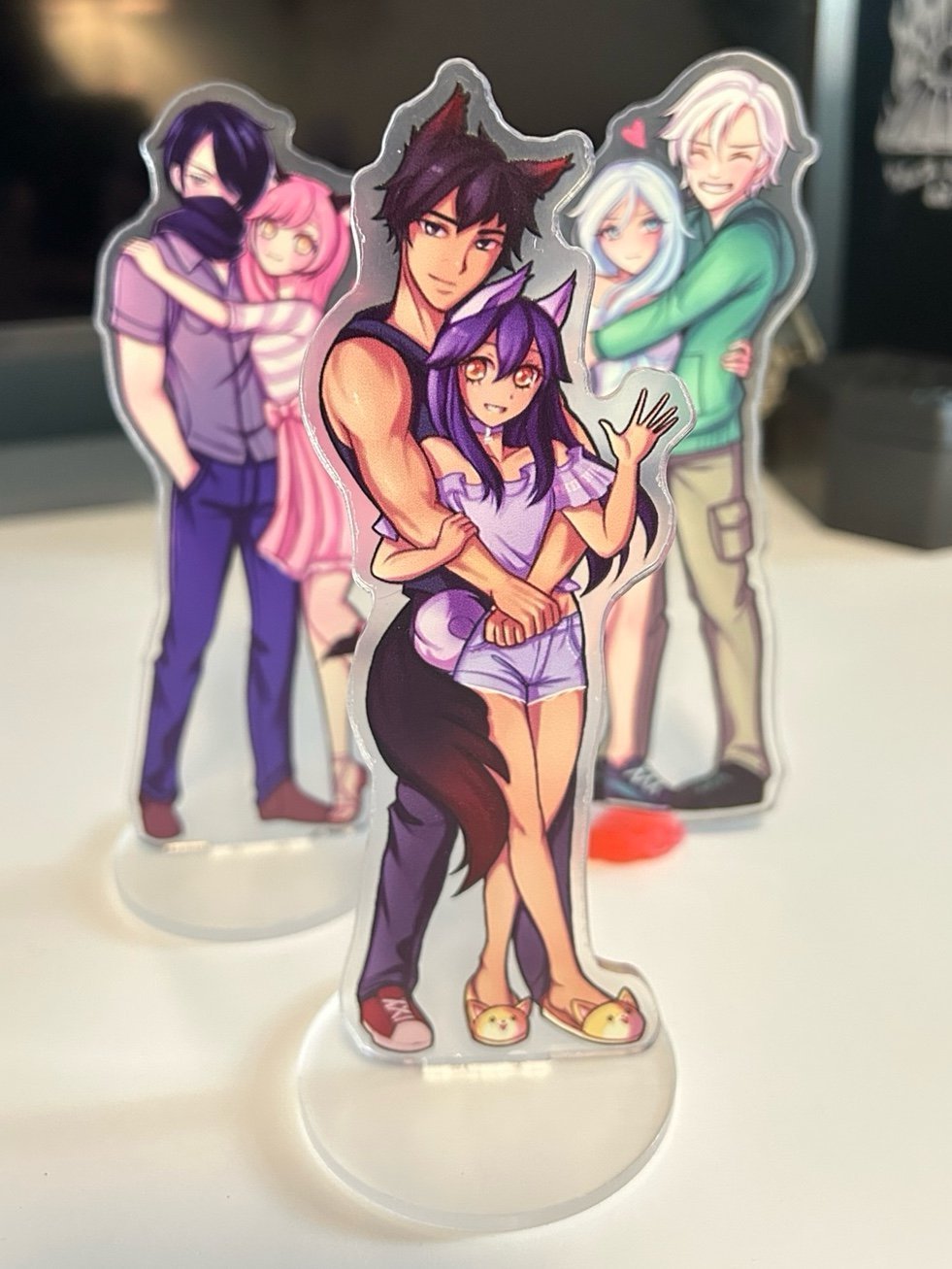 Aphmau Acrylic Stand (Aaron + Aphmau)