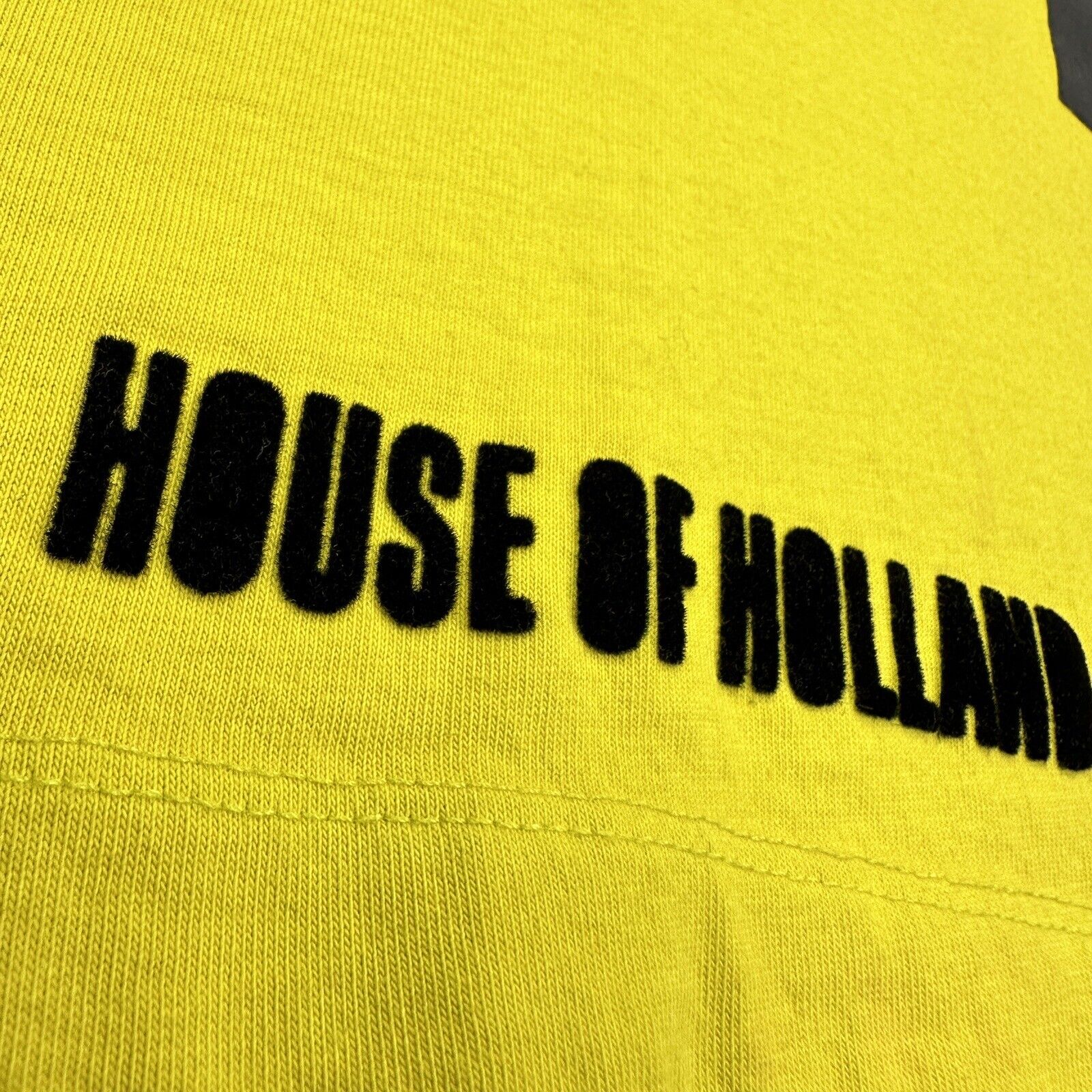 Umbro Soccer Shirt Mens Medium Yellow Black House Of Holland Futbol Casual Logo - detail