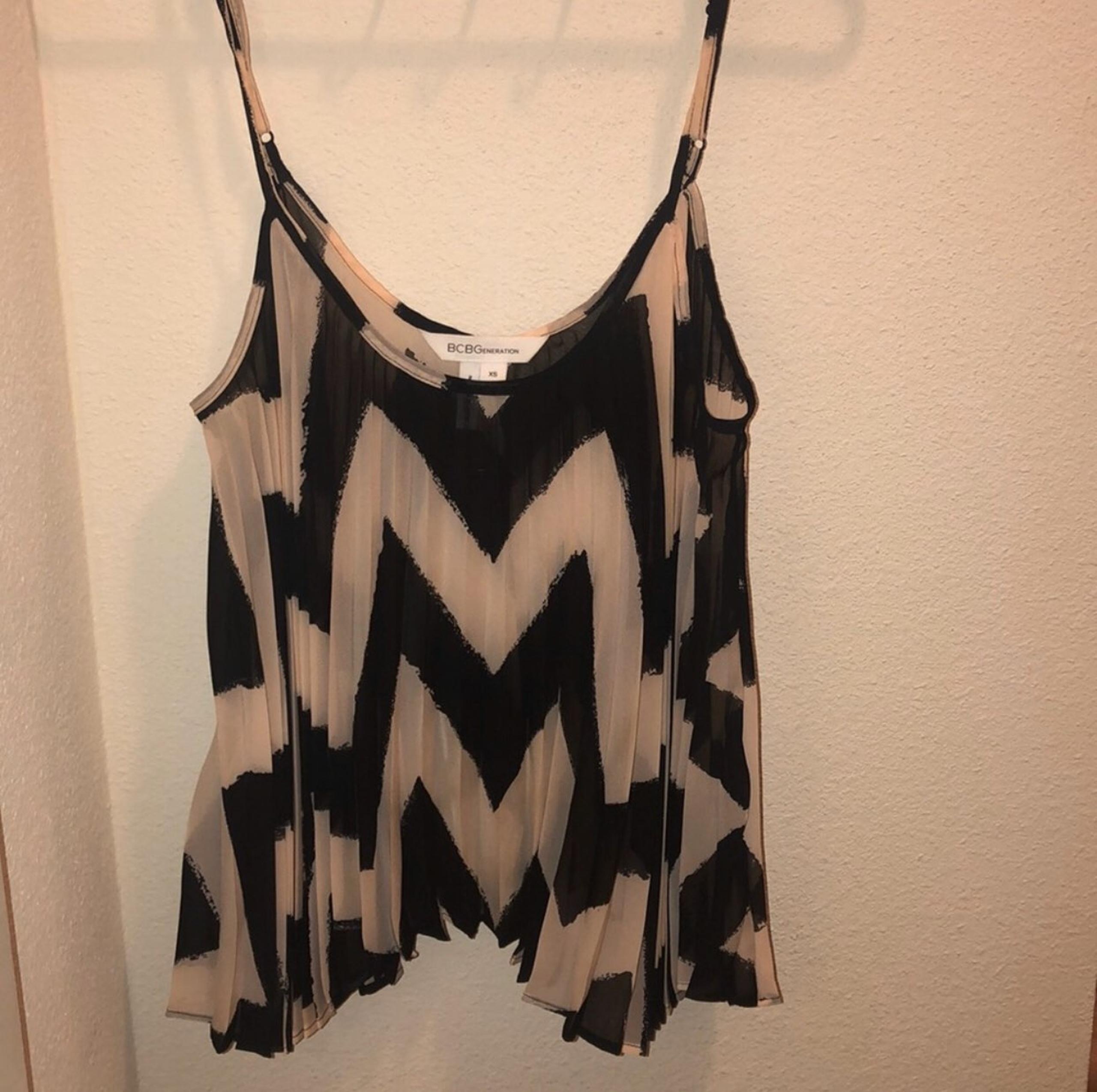 BCBG tanktop