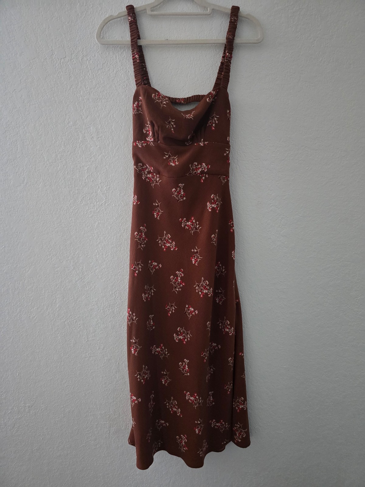 Abercrombie Dress Floral Brown Midi Size
XS Ties At Back Elastic At Waist Slit