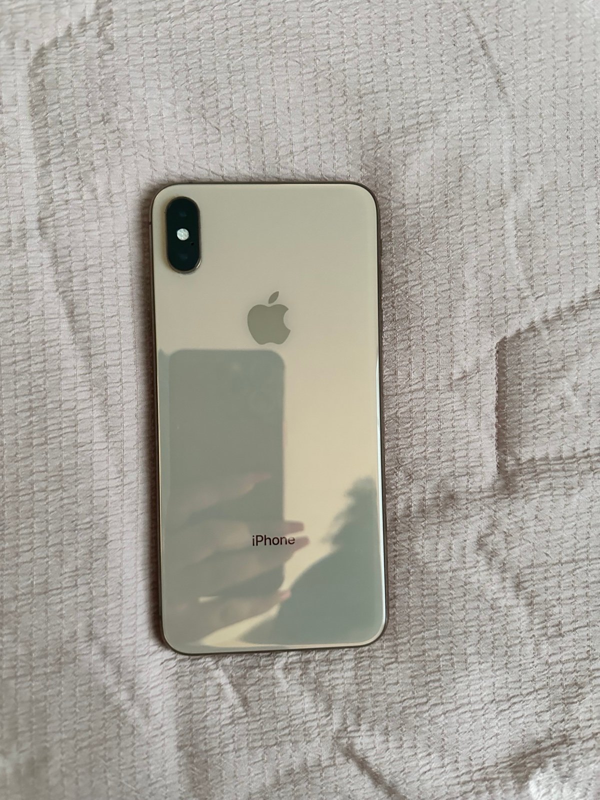 iPhone XS Max Gold