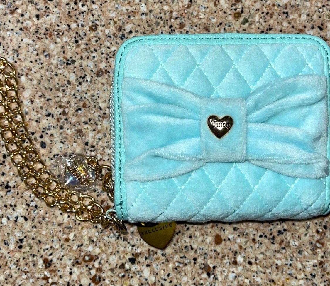 NEW Juicy Couture Quilted Wallet with Gold Wristlet