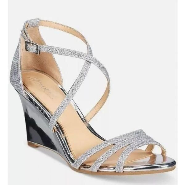 Jewel Badgley Mischka Hunt Silver Dress Sandal
