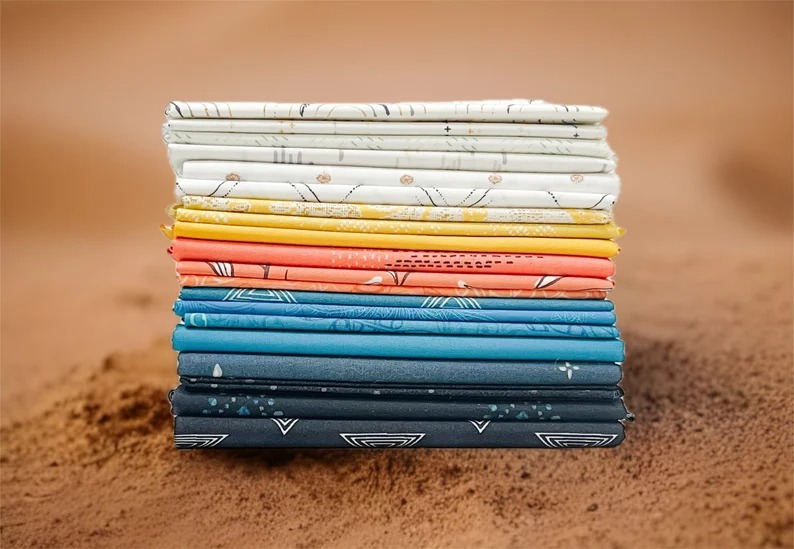 Daphne Quilt Fat Quarter Bundle + 20 Fat Quarters + Art Gallery Fat Quarter Bund