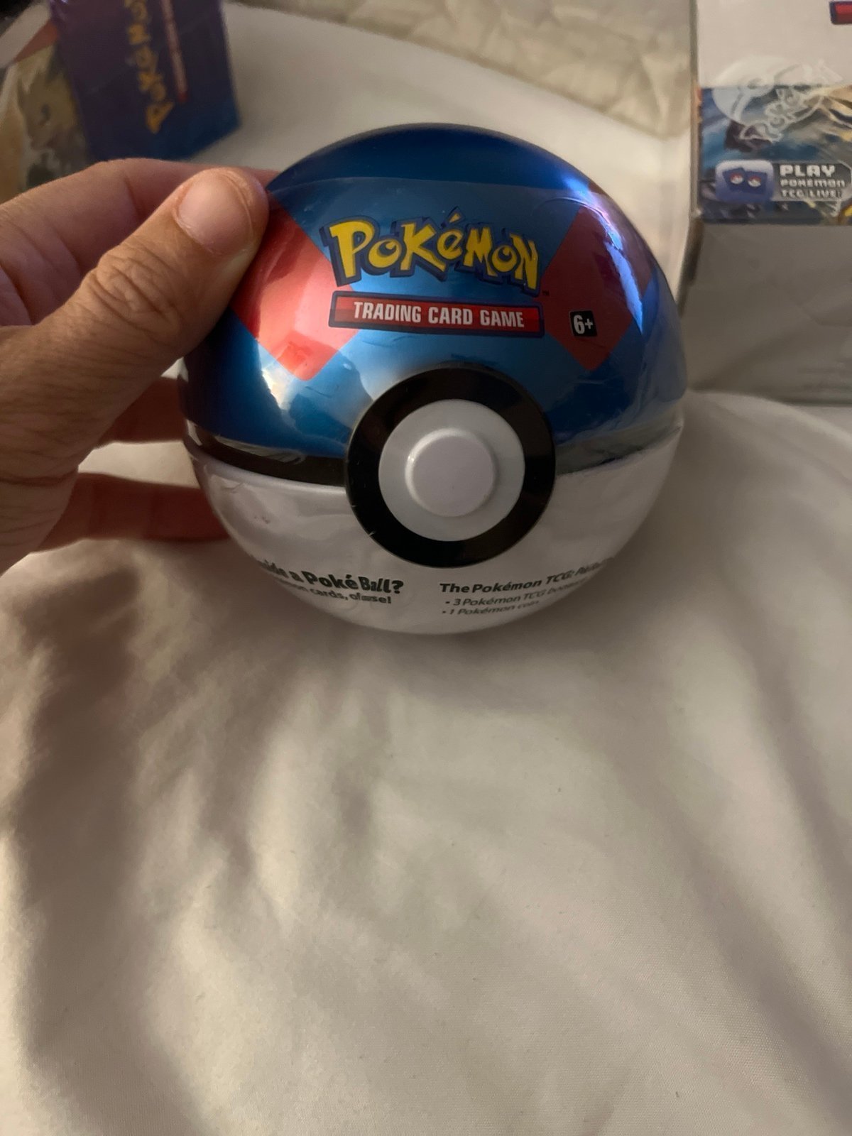 Great ball tin with 3 packs