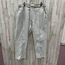 HONOR THE GIFT Men's Zero Gravity Pintuck Pants Cement Grey Sz 32 Flood Length