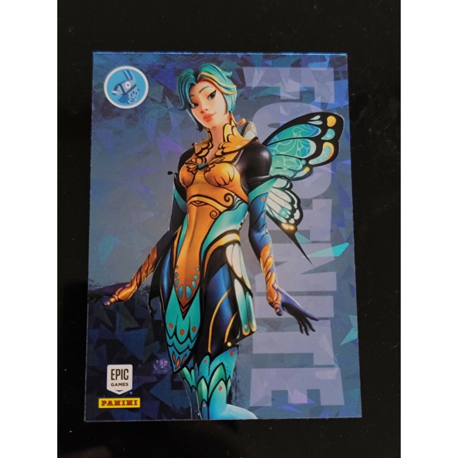 FORTNITE SERIES 3! Panini! FLUTTER! #51 RARE OUTFIT! BLUE CRACKED ICE!!