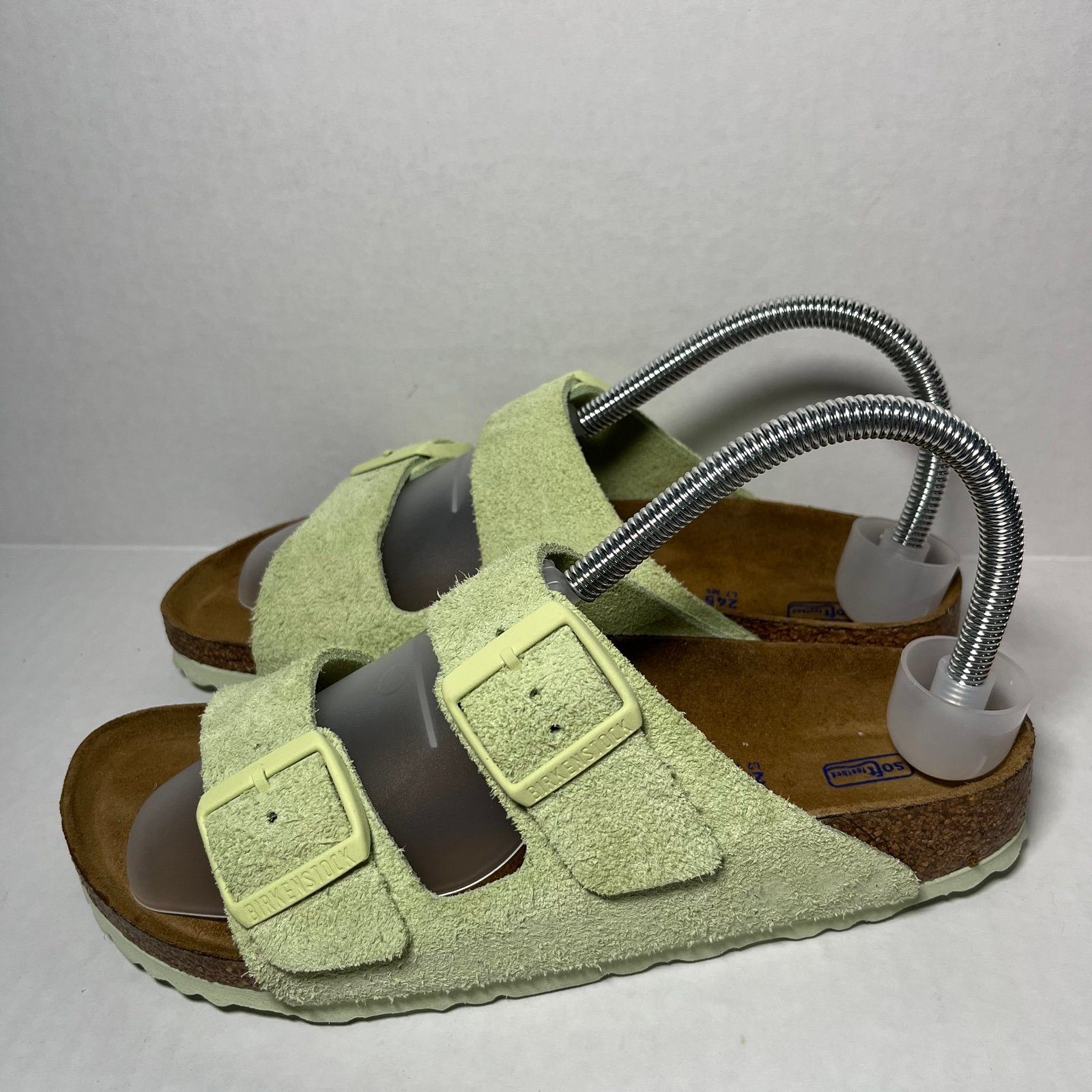 Birkenstock Arizona Faded Lime Suede 38 Soft Footbed Worn 1x