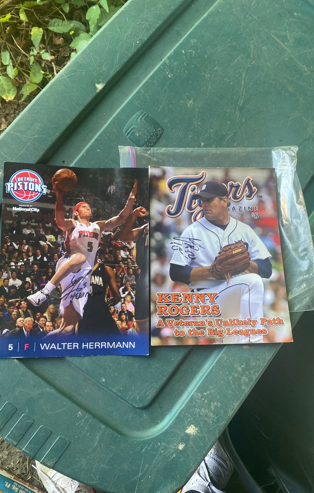 autographed memorabilia
