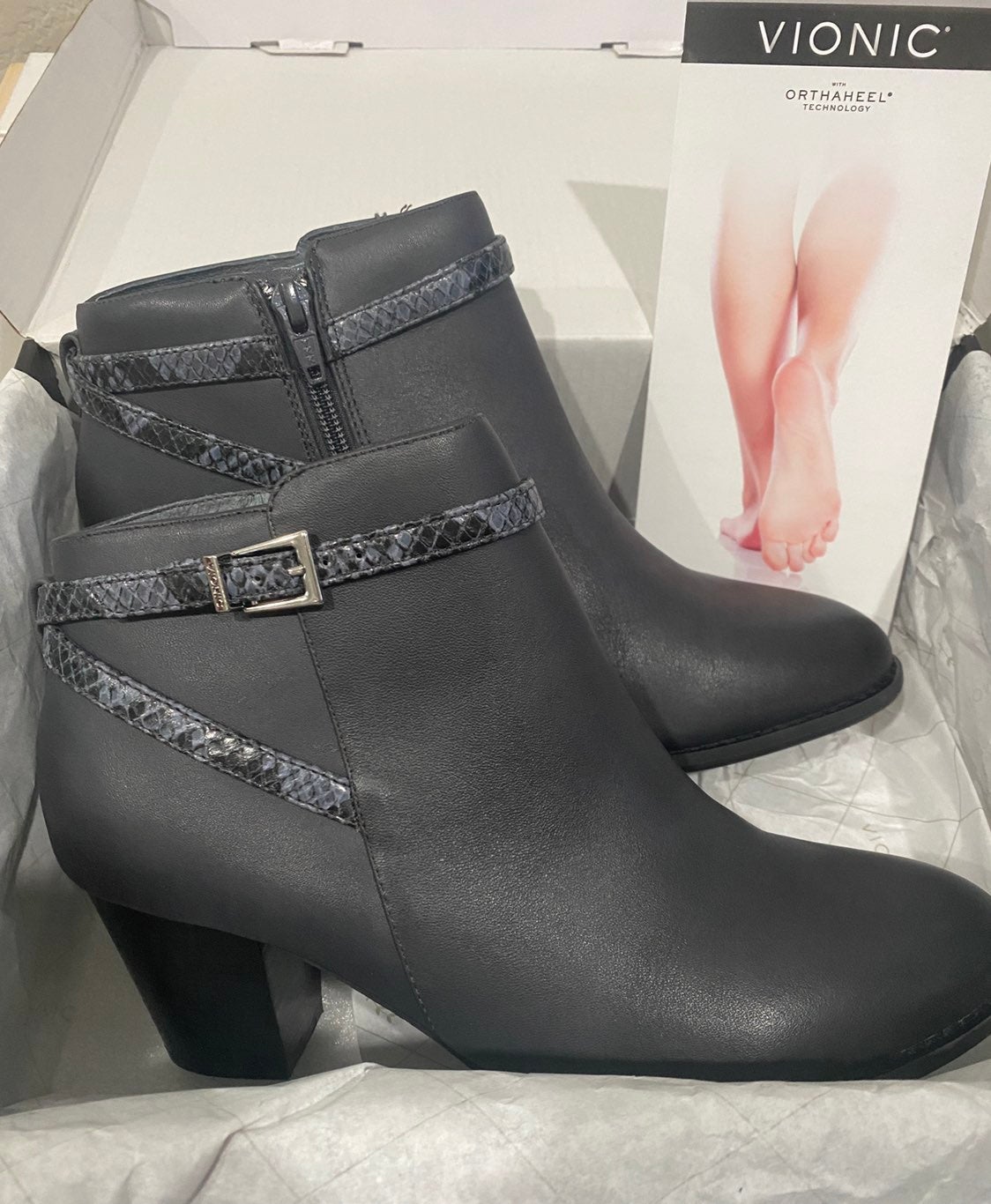 Vionic Women's Upton Ankle Bootie Dark Grey size 6.5 BRAND NEW.