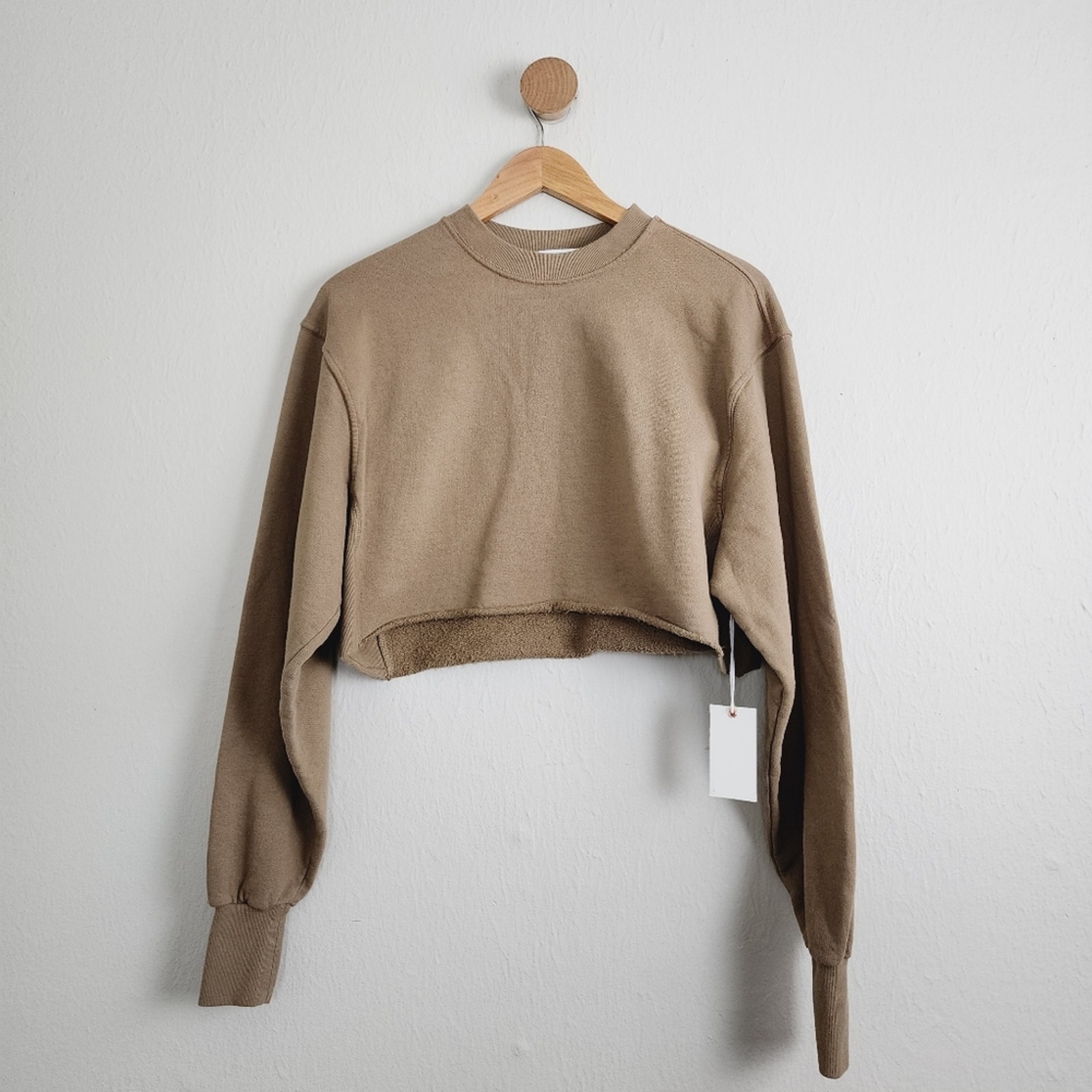NWT Good American Cropped & Cool Crewneck Sweatshirt