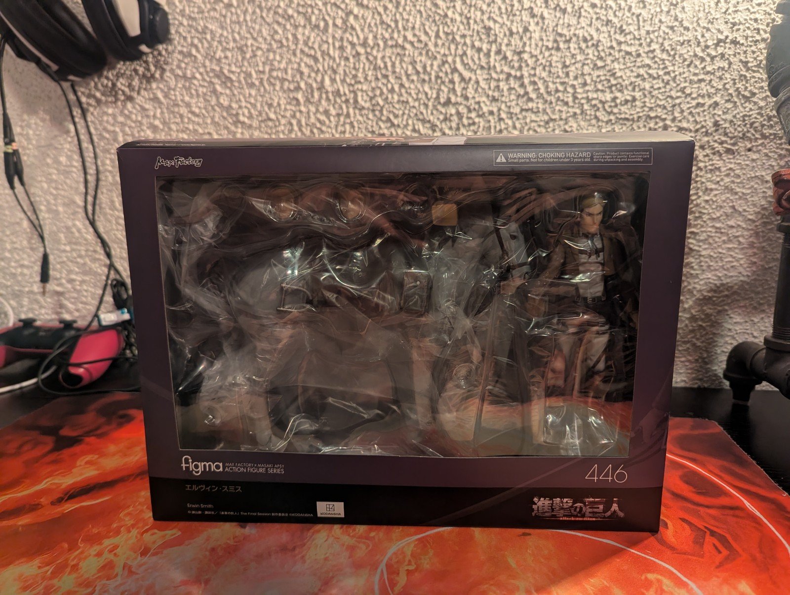 Figma Erwin + Horse w/broken head joint