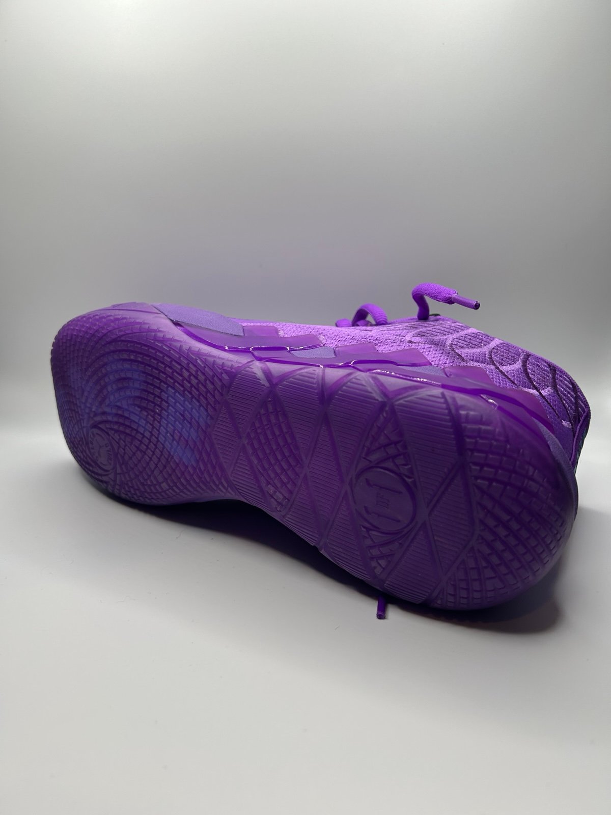 Queen Coty Lamelo Ball 10.5
