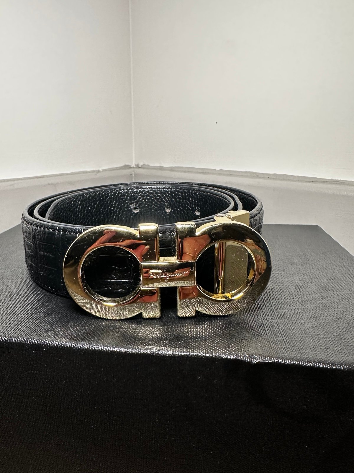 Men’s Ferragamo Belt