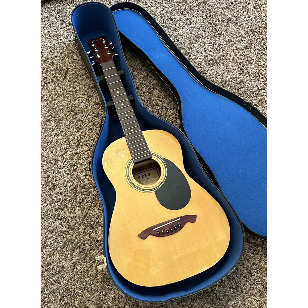 Austin A334S 33 Acoustic Travel Mini Junior Guitar With Black Caring Case