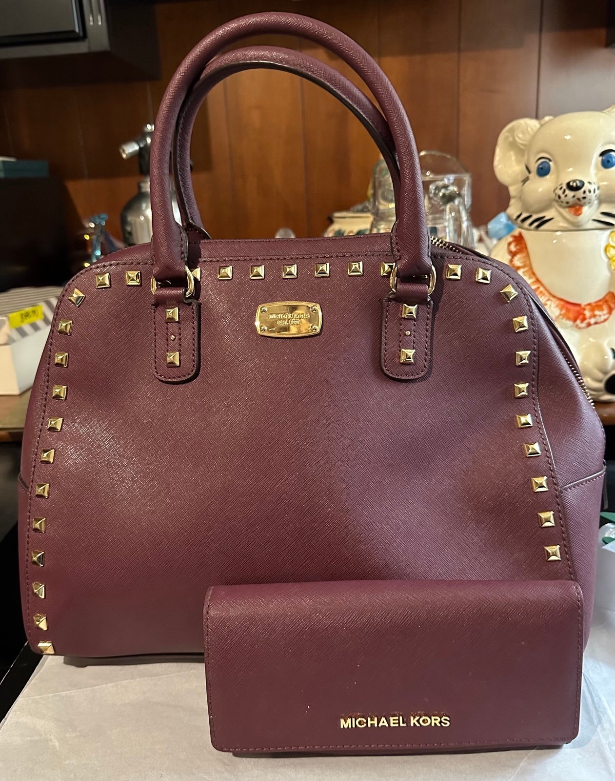 MICHAEL KORS CORDOVAN SAFFIANO LEATHER SATCHEL BOWLING BAG LARGE, W/WALLET