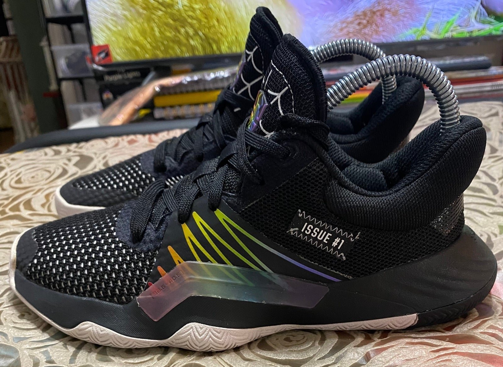 Adidas D.O.N. Issue 1 J Rainbow Spider Man Size 5 Youth