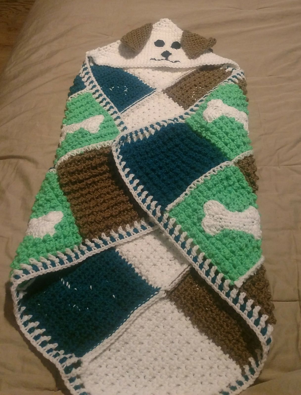 Puppy crocheted hooded blanket