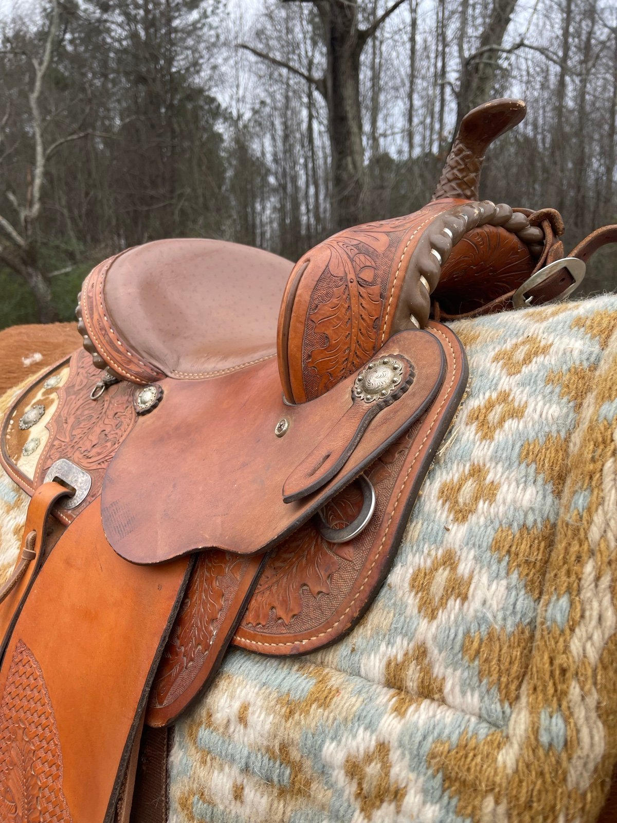 Cow hide leather saddle lamb company size 14 western riding barrel saddle n pad