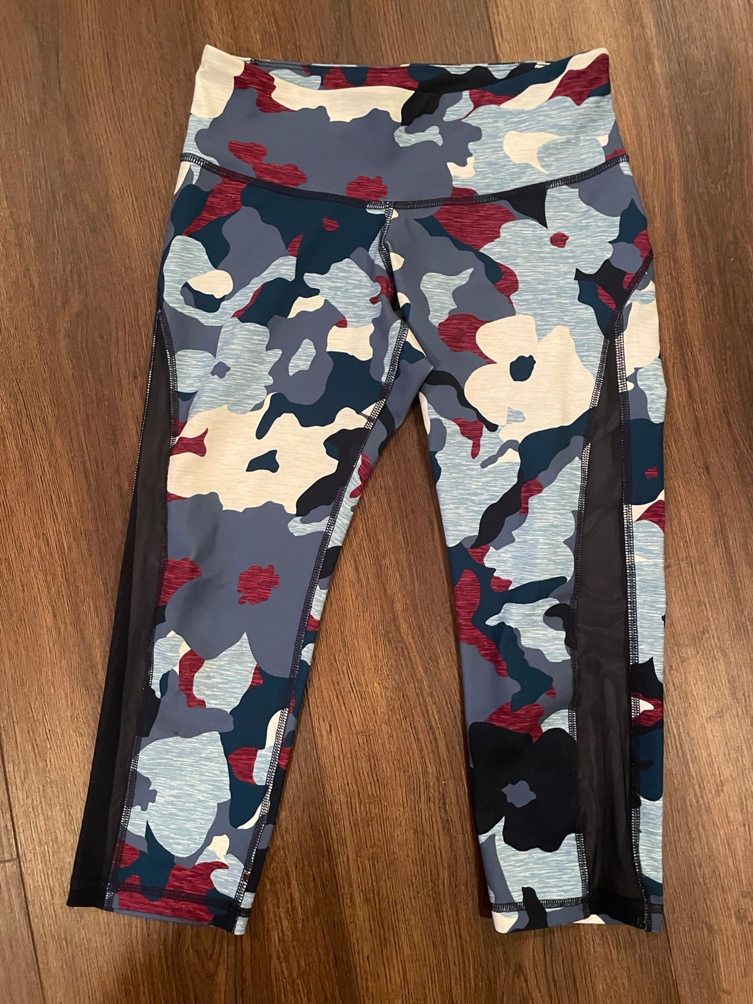 Women’s Old Navy athletic legging