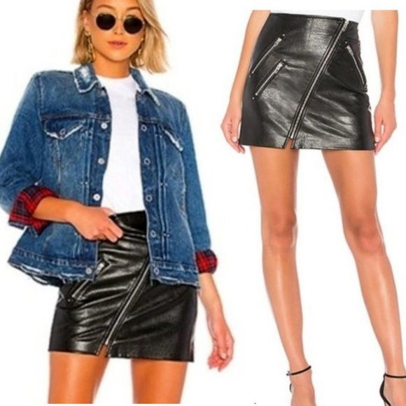 EDGY CHIC Moto Leather Skirt in Black