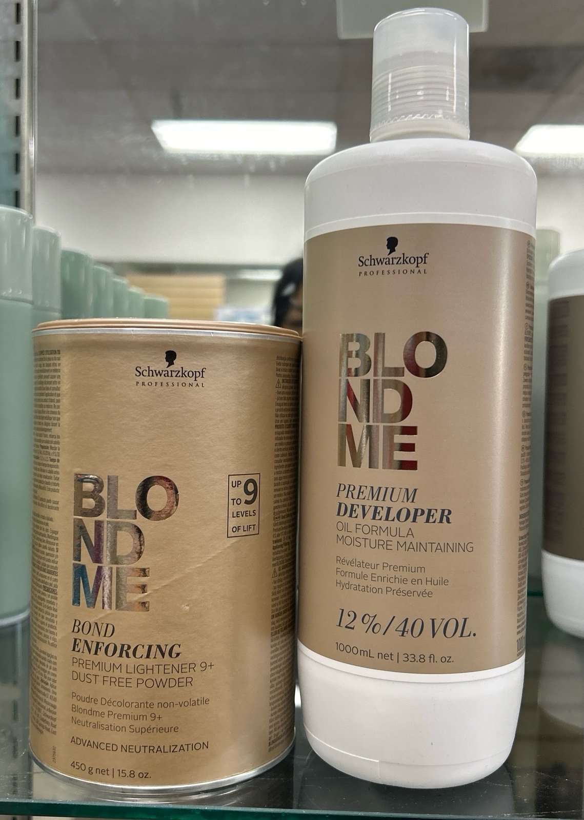 2 item combo #1 bleach lightener and 40 volume developer 12% lifts up yo 9+ lev