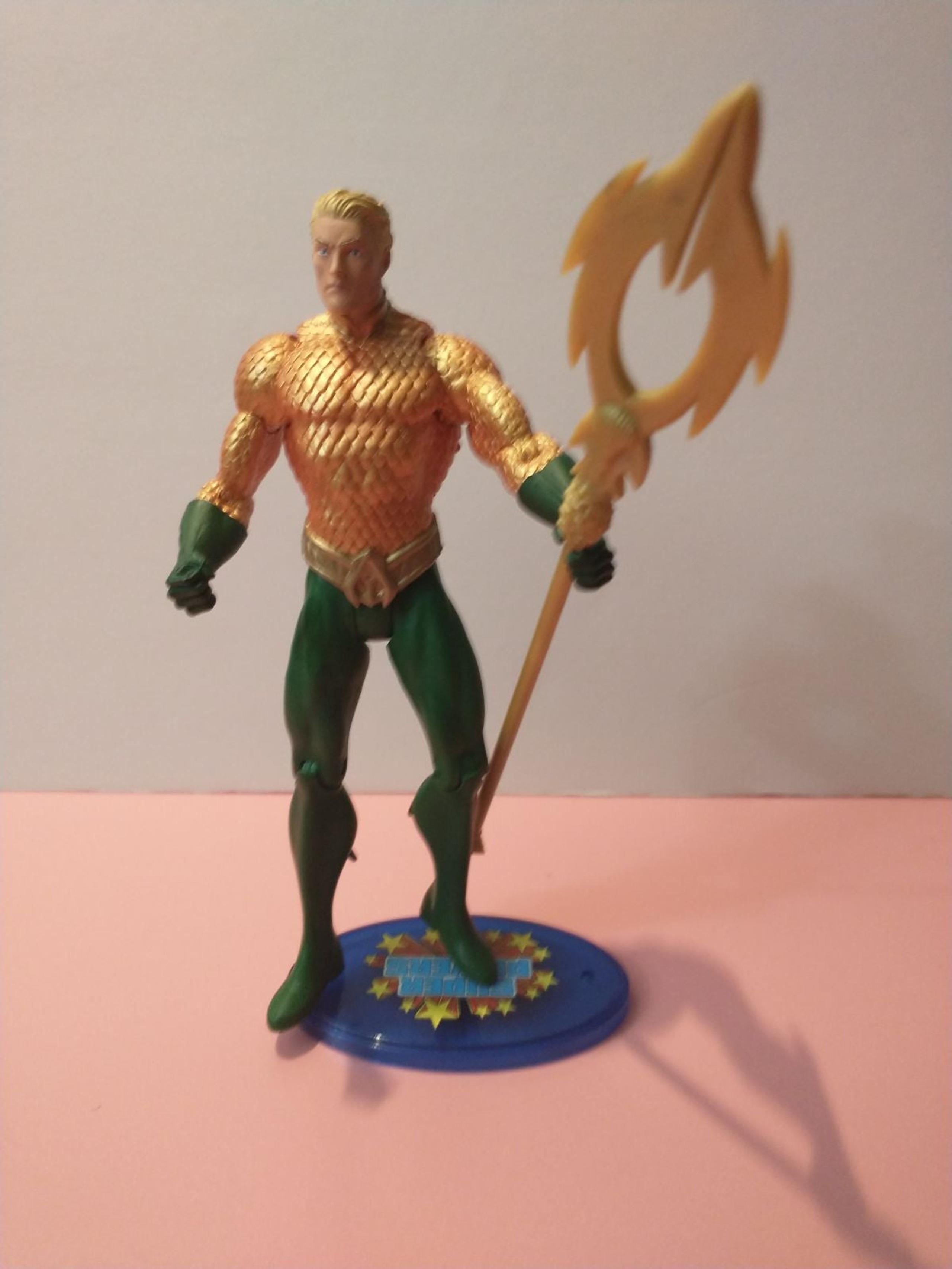 DC Collectibles New 52 Aquaman action figure