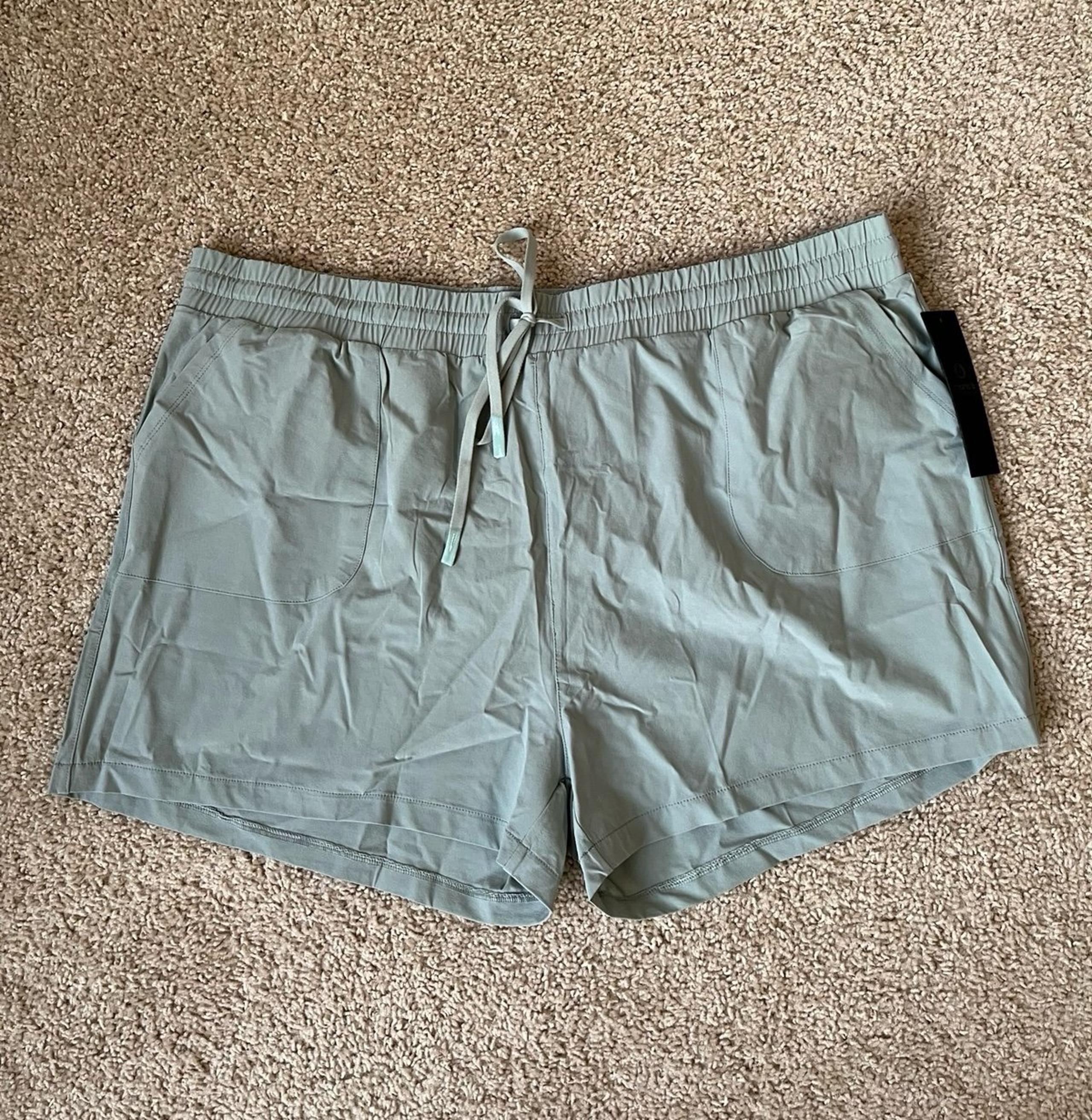Mono B light blue aqua Athletic Shorts in size 3x NWT