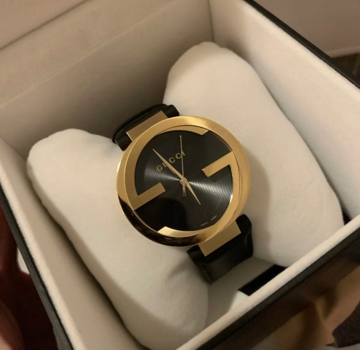 Gucci Men Watch