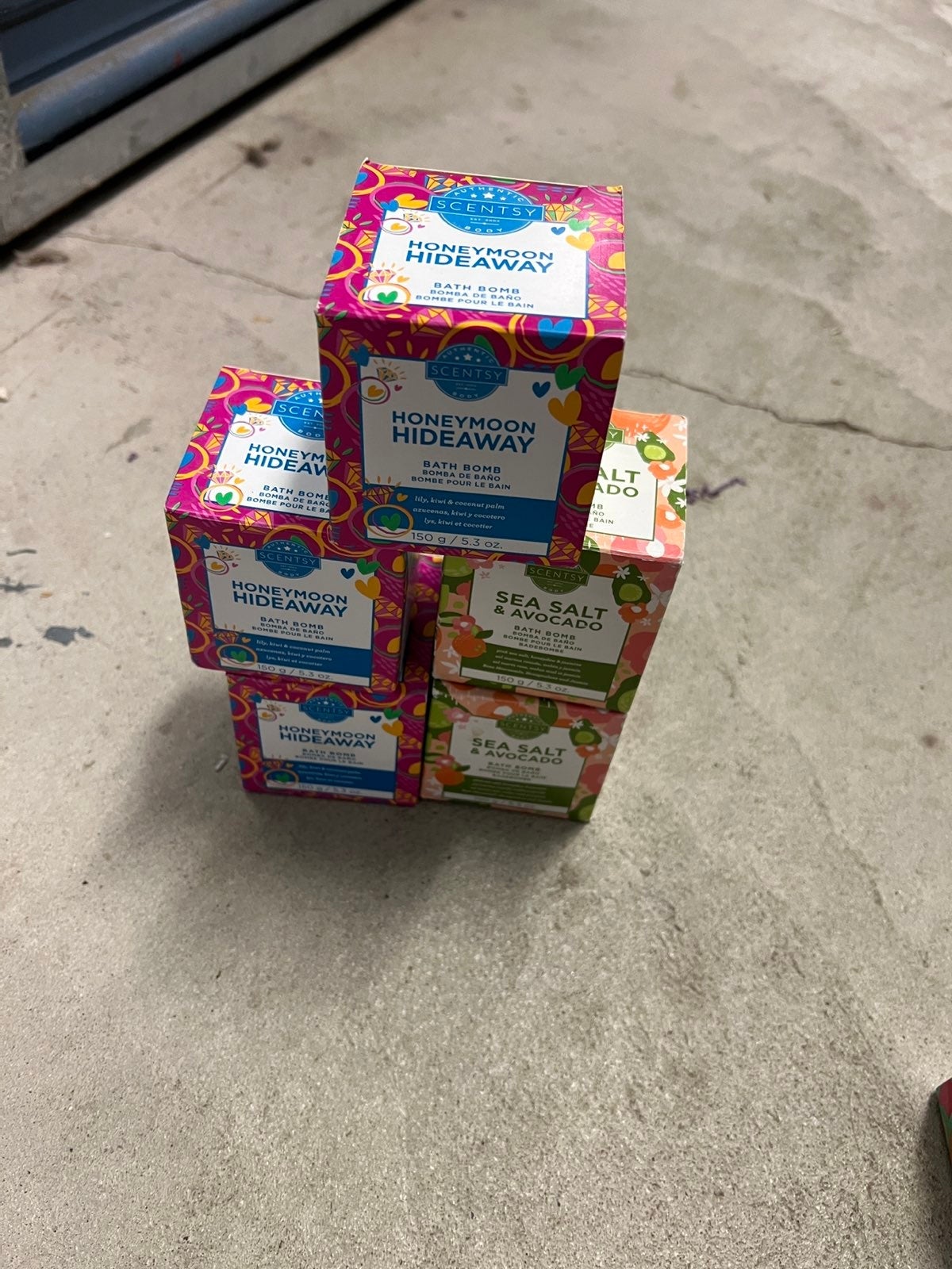 Bath bombs