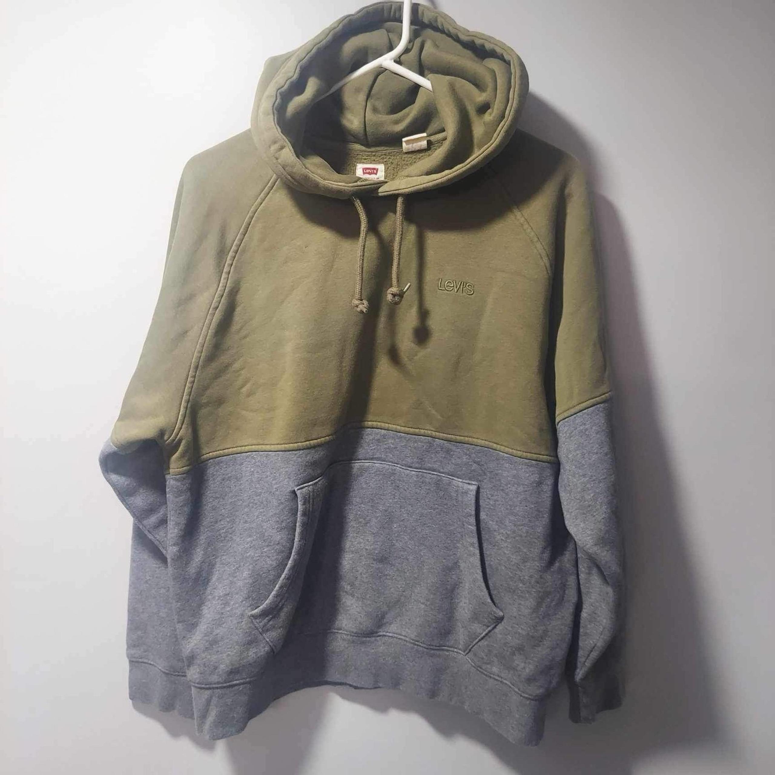 Men's Meduim Colorblock Hoodie Cotton Relaxed Sweatshirt - Levi's