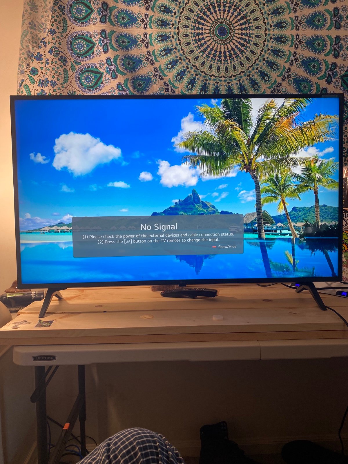 LG 43UP8000PUA 42.5in. LED TV