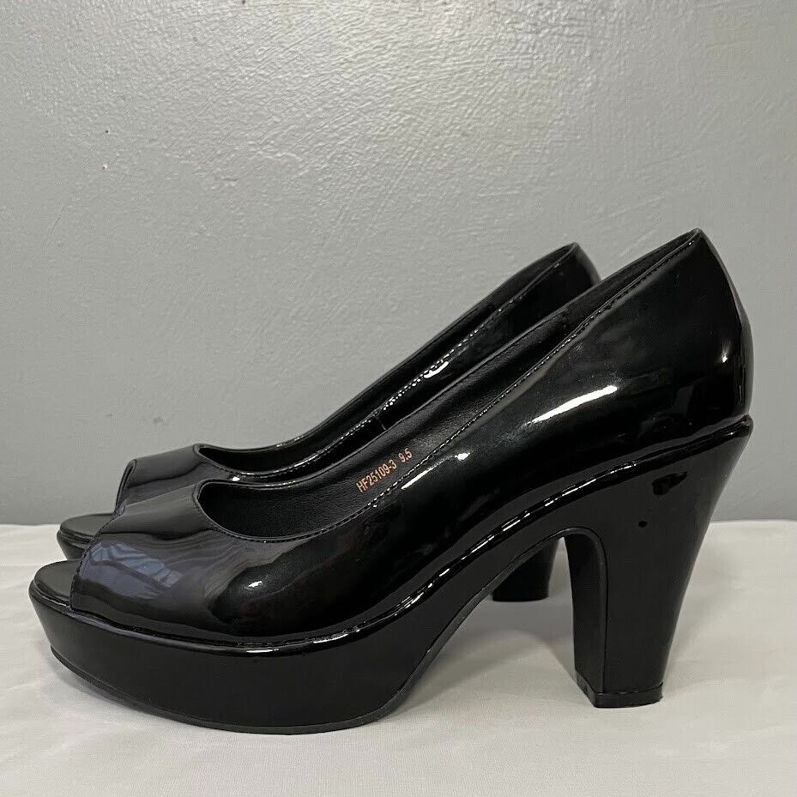 Allegra K Size 9.5 Black Patent Platform Peep Toe Heels Chunky Party Rave Sexy