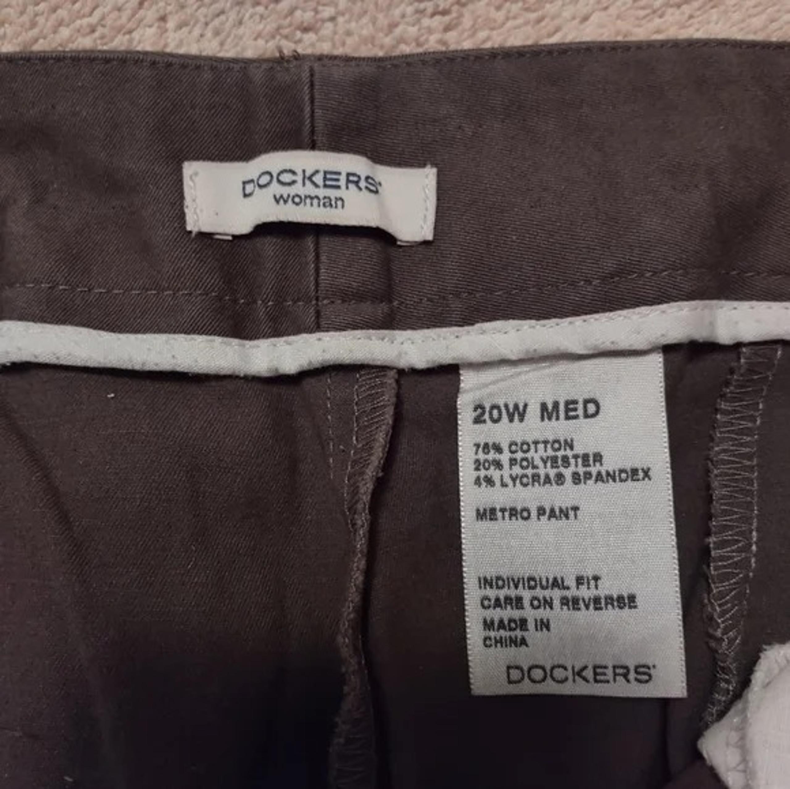 Womens Dockers Pants Brown Size 20W