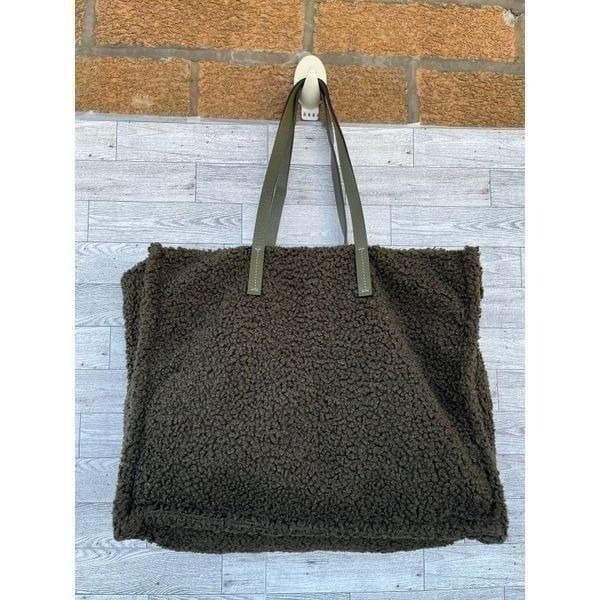 Kassiopea x Anthropologie Maxi Tote Bag olive green