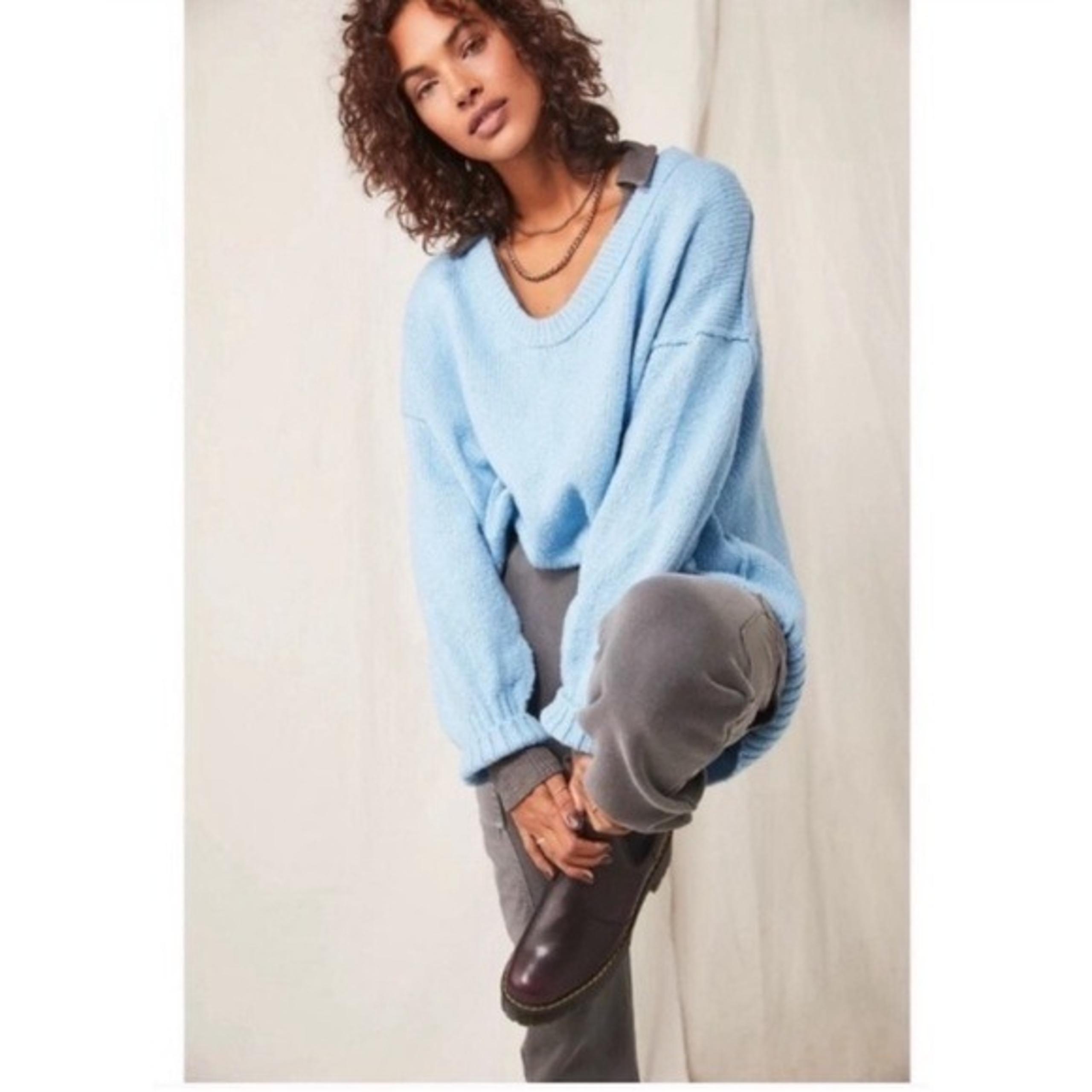 NWT Free People Brookside Chunky Knit Oversized Tunic Sweater Boho Blue Small