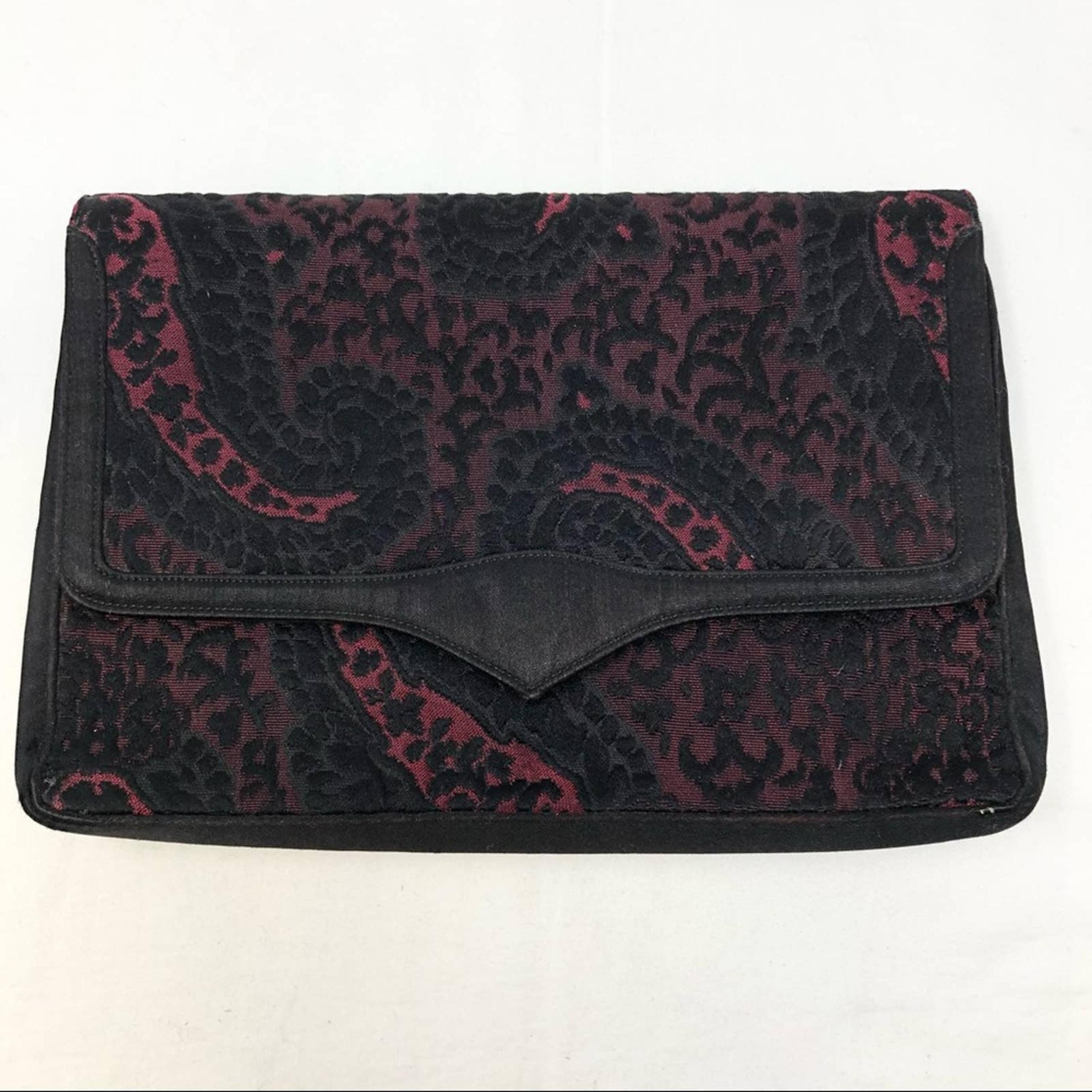 Koret Vintage Clutch Red Bordeaux Paisley Print