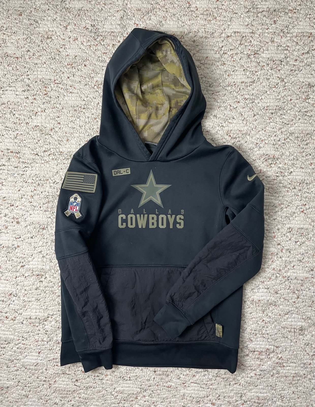 Nike Sz Med Youth Boys Salute To Service Dallas Cowboys Hoodie NFL Camo