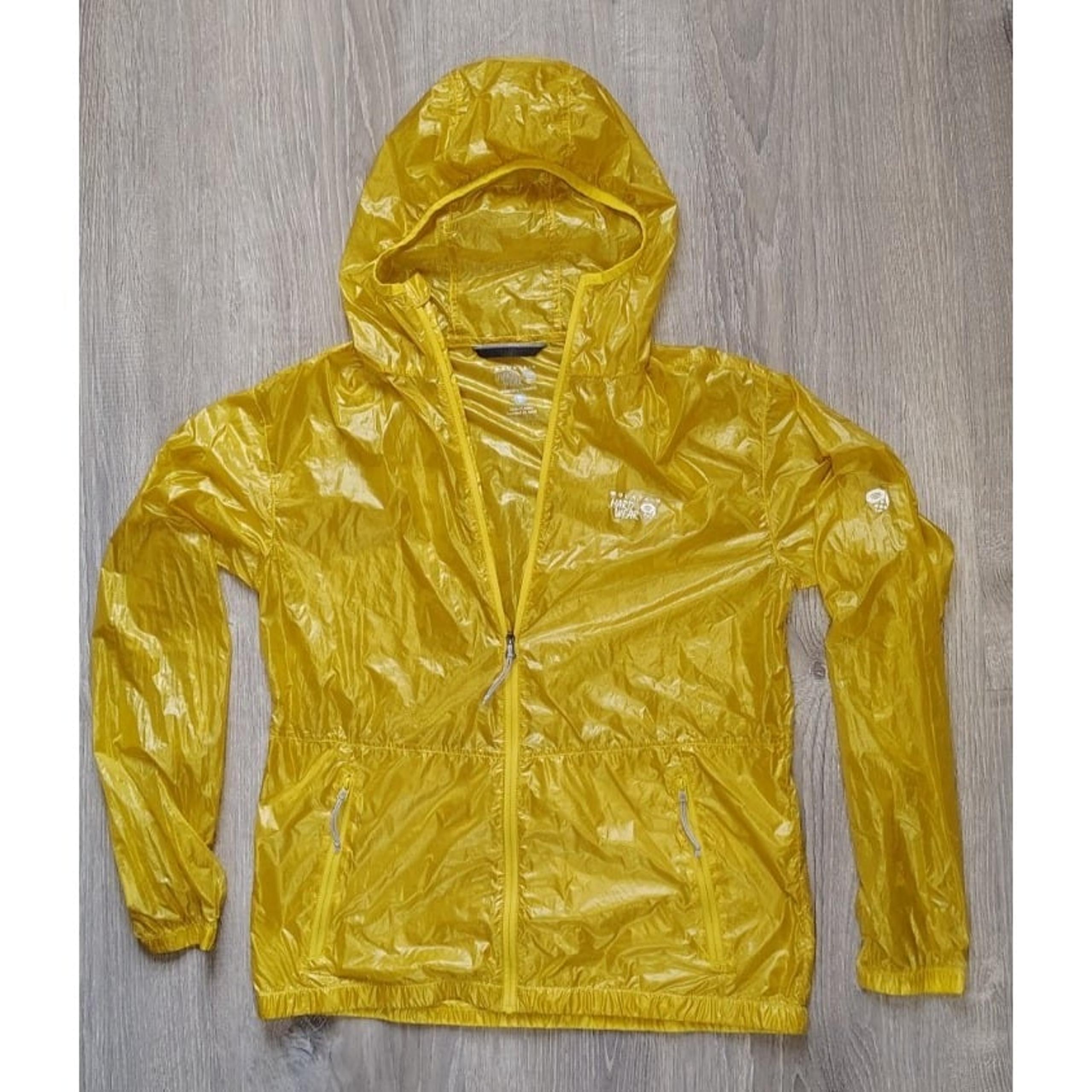 Mountain Hardwear Jacket Rain Light Wind XS Yellow Nylon Hooded Full Zip Pockets