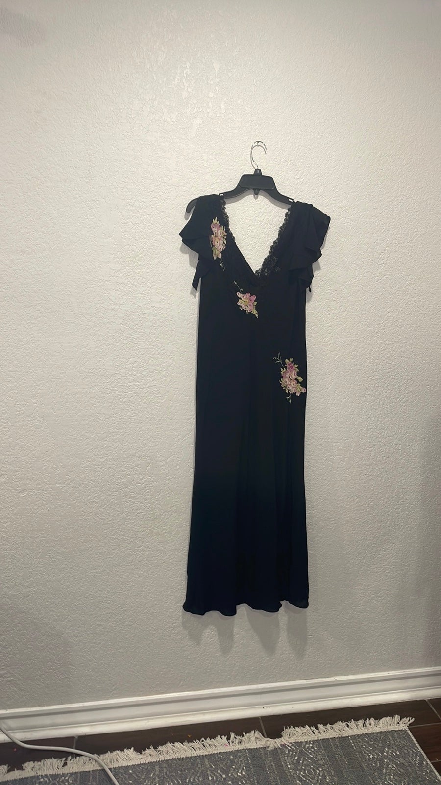 VINTAGE OSCAR DE LA RENTA BLACK DRESS LIGHTWEIGHT EMBROIDERY &LACE V NECK M