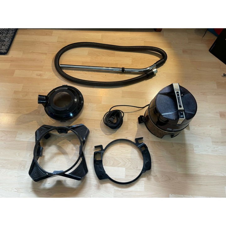 Rainbow SE D4C Canister Vacuum Cleaner Motor Housing Tested WorkWater Basin