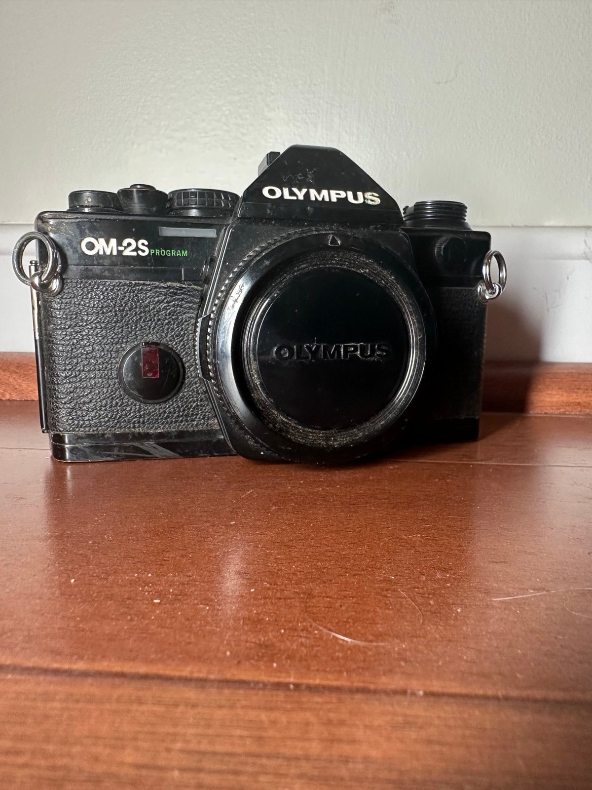 Olympus OM-2S Program 35mm Film Camera Body *For Parts/Repair Only*
