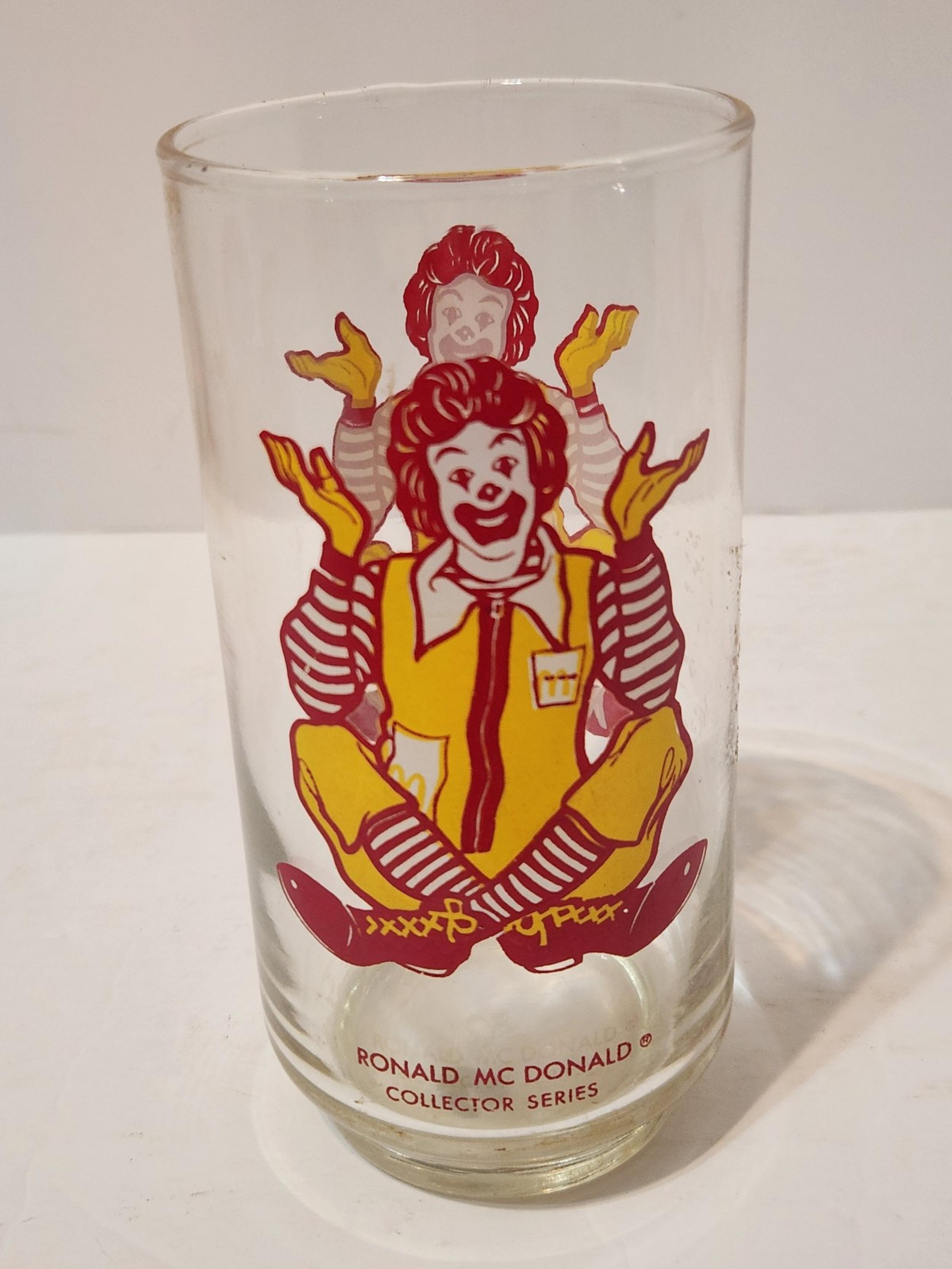 Vintage McDonalds Collectors Series Glass Ronald McDonald Sitting 1977