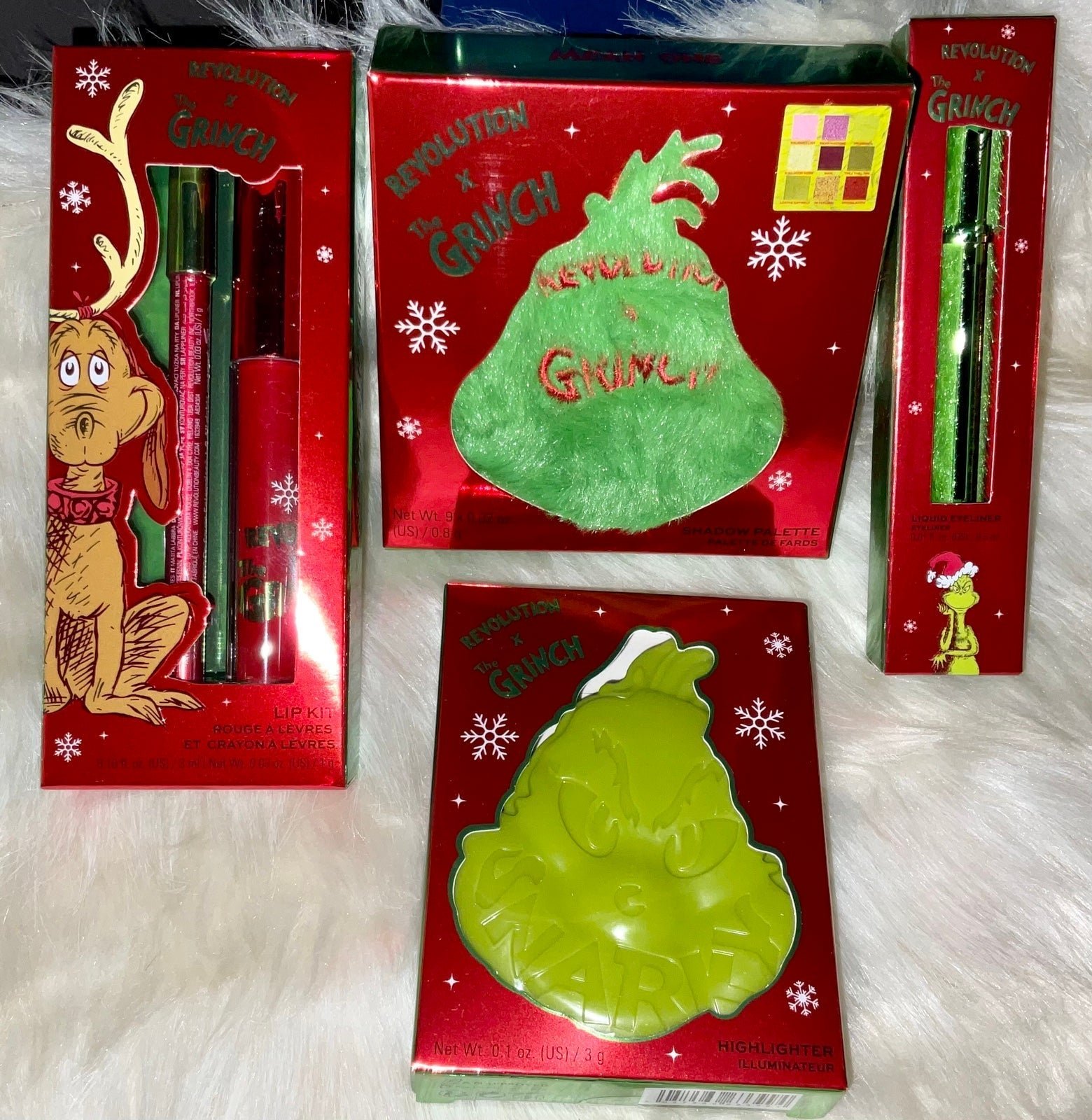 THE GRINCH MAKEUP BUNDLE