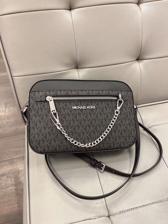 NWT MICHAEL KORS WOMENS LARGE ZIP CHAIN CROSSBODY BAG BLACK MK LOGO SILVER