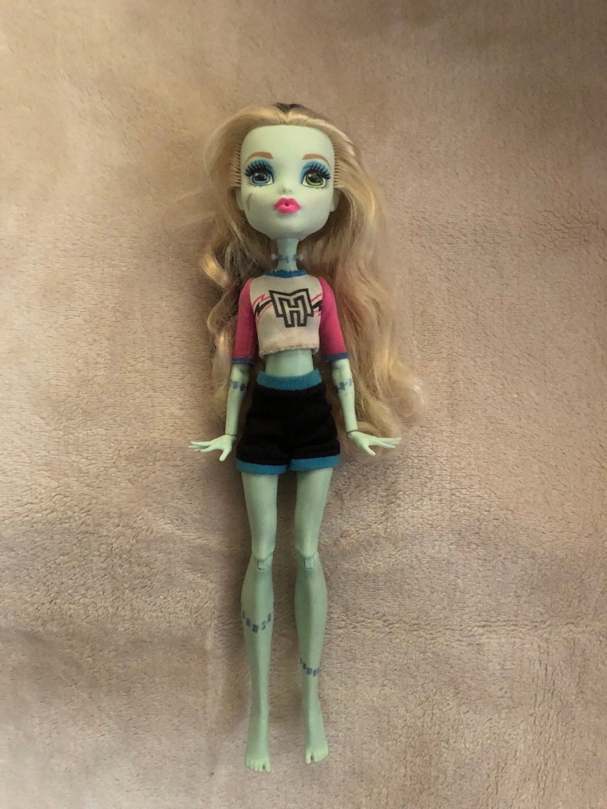 Monster High Frankie skulltímate locker doll