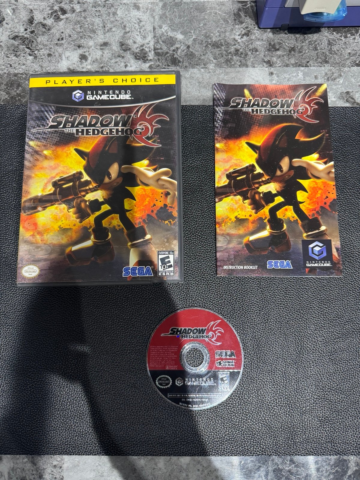 Shadow the Hedgehog for Nintendo GameCube players choice Sonic knuckles tails