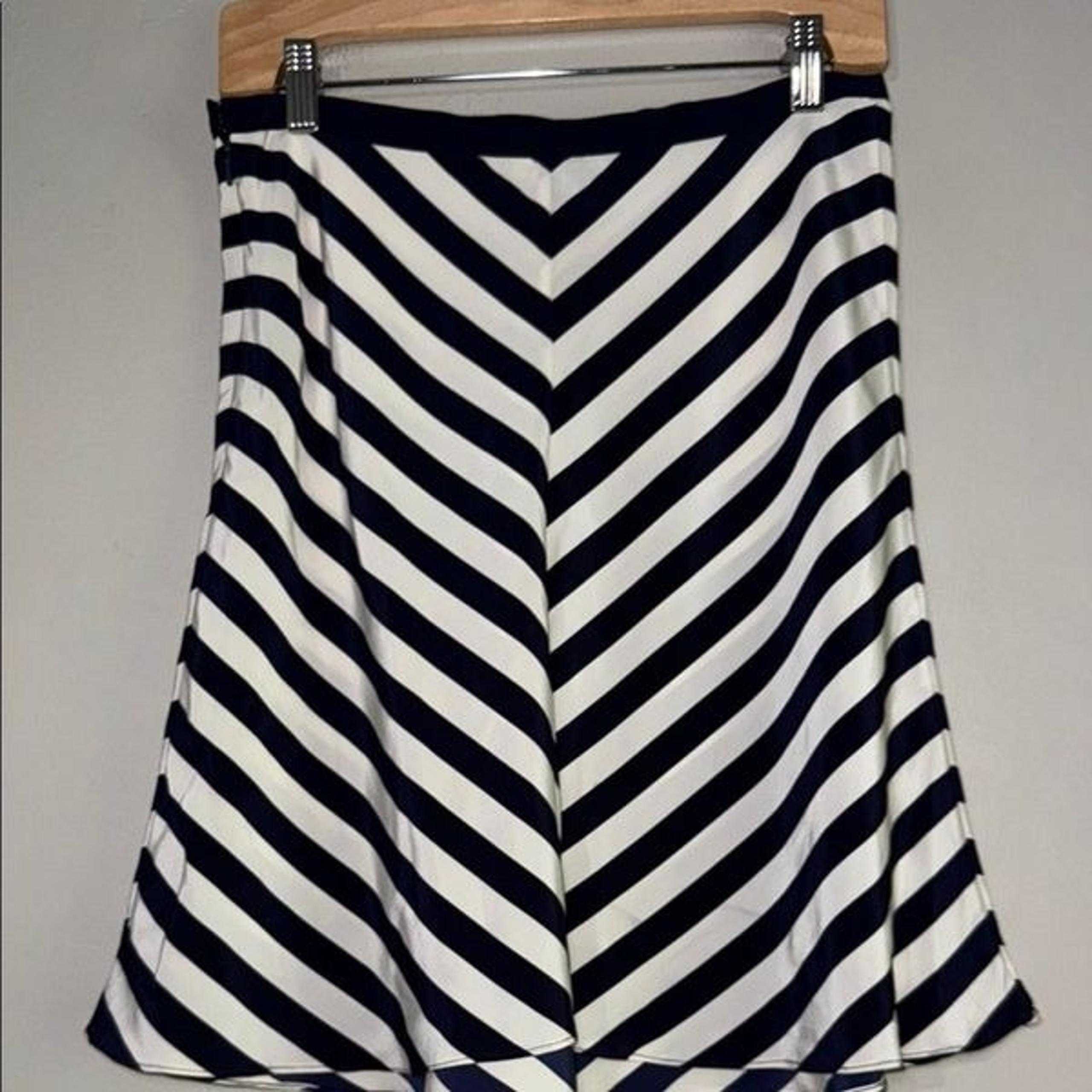 Lauren Ralph Lauren Navy and White A-Line Silk Skirt Resort Wear